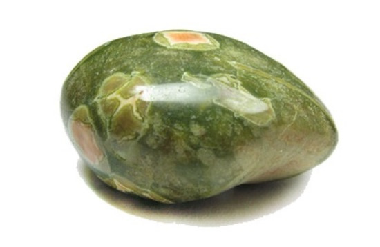 Зеленый камень яшма