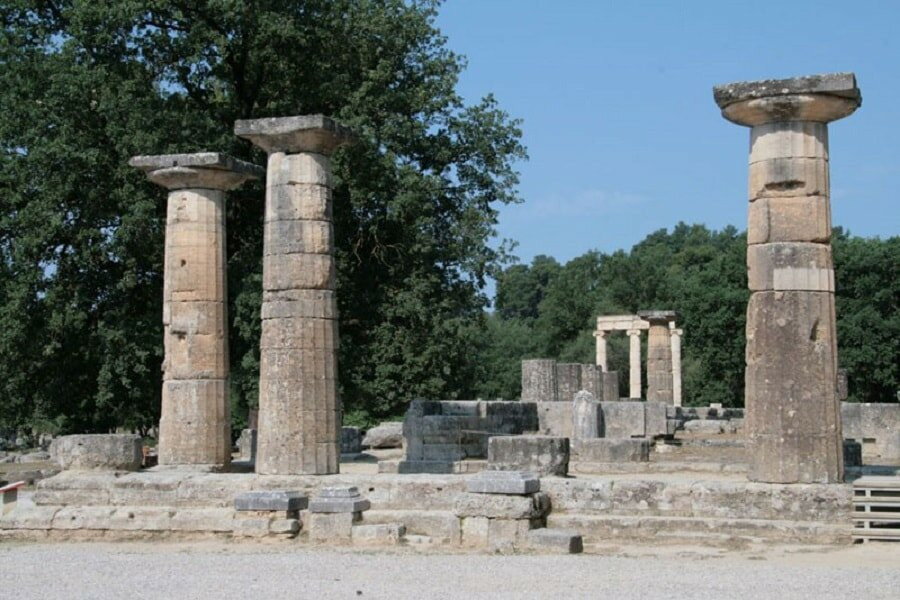 Фотография руин храма богини Геры