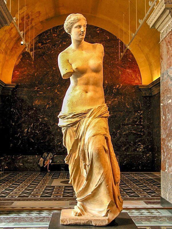 Венера Милосская - знаменитая скульптура богини
