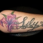 Татуировка имени лилии