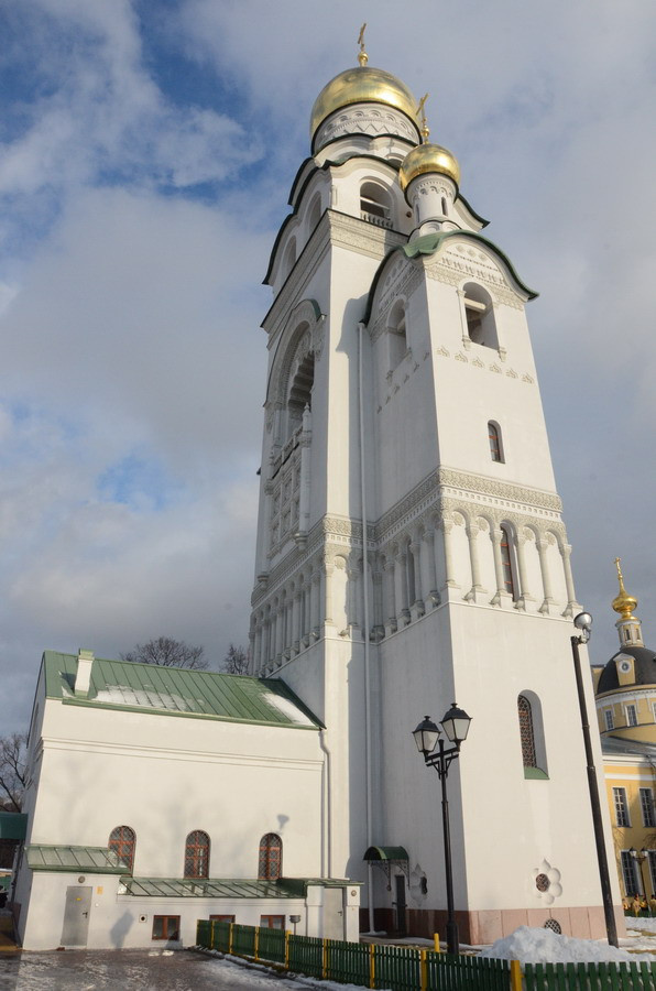 Церковь-колокольня Воскресения Христова. Китайская Народная Республика