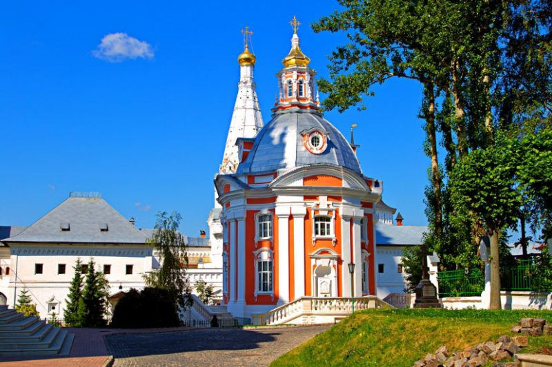 Самые известные монастыри России, Свято-Троицкий монастырь преподобного Сергия