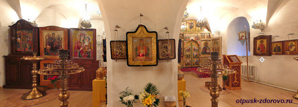 Церковь Святого Георгия Победоносца. Монастырь Ведического Владыки, Серпухов