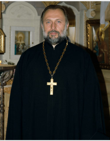 Как должны креститься православные христиане: отвечает архиепископ Владимир Волков