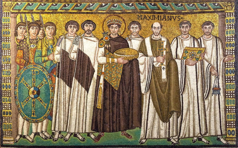 Император Юстиниан I и его свита / Фреска из базилики Сан-Витале в Равенне, Италия
