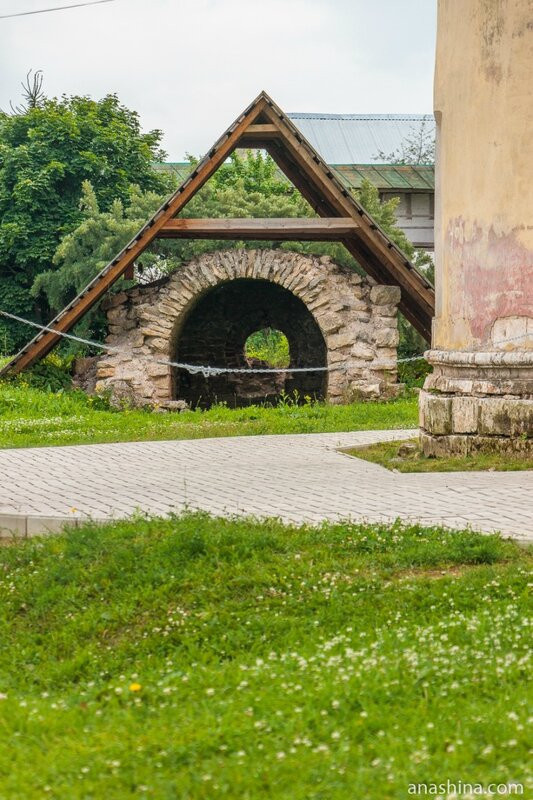 Подвал - Эрмитаж, Новоторский Борисоглебский монастырь, Торжок