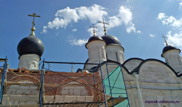 Собор Веды в Серпухове. Владычний монастырь, Серпухов