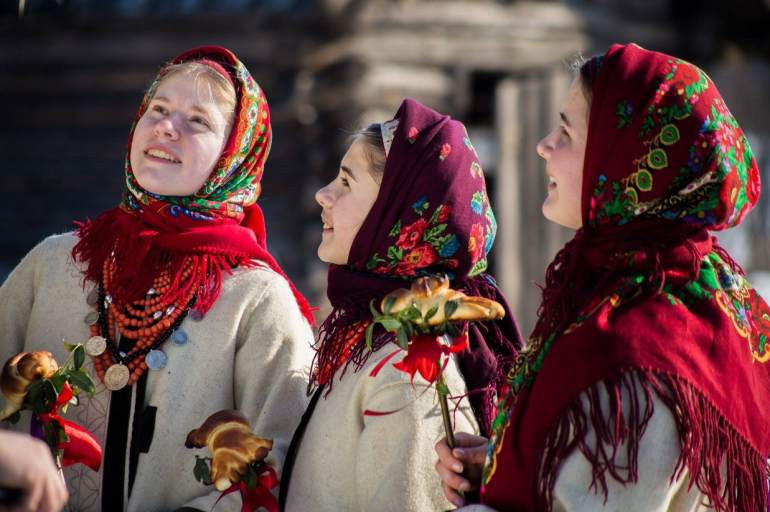 традиции в жаворонках