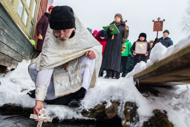 Святая вода на Богоявление