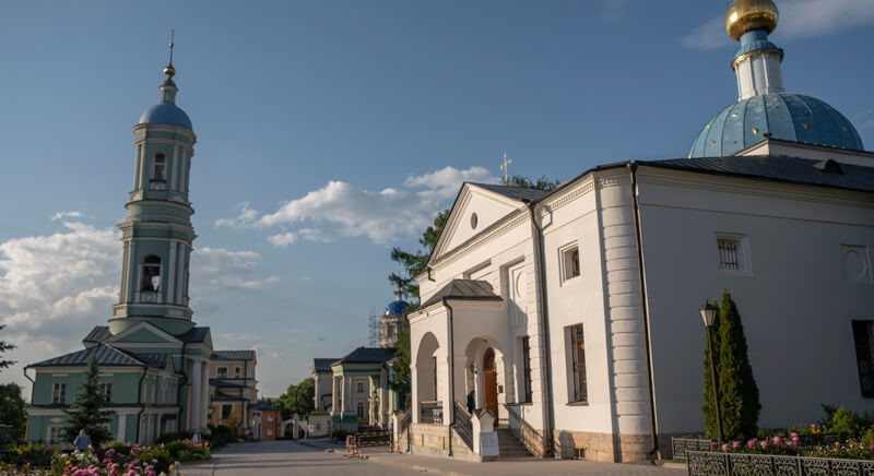Оптина Эрмитаж Казанская церковь