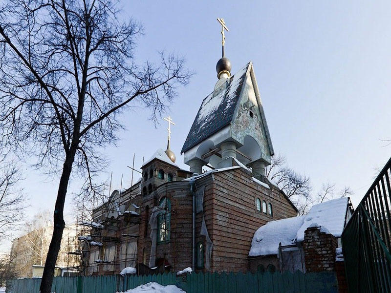 Храм Воскресения Христова и Покрова Богородицы в Токмаковом переулке (Москва) цена за день