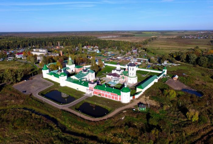 nikolo-peshnoshskij-monastyr-700x472