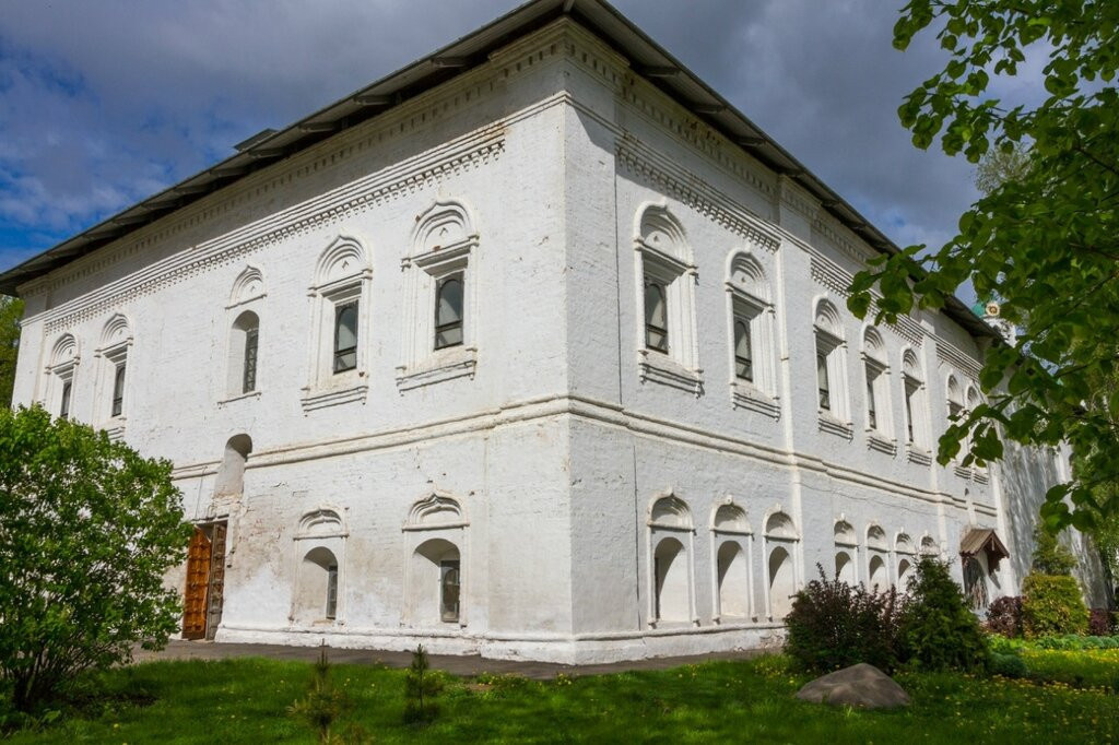 Жилища, Спасо-Преображенский монастырь, Ярославль