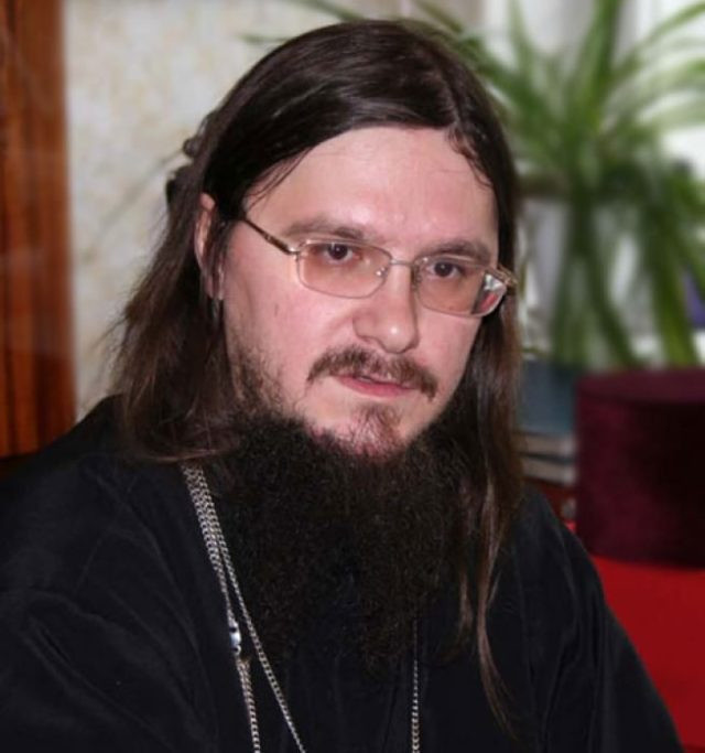 Отец Даниил Сысоев