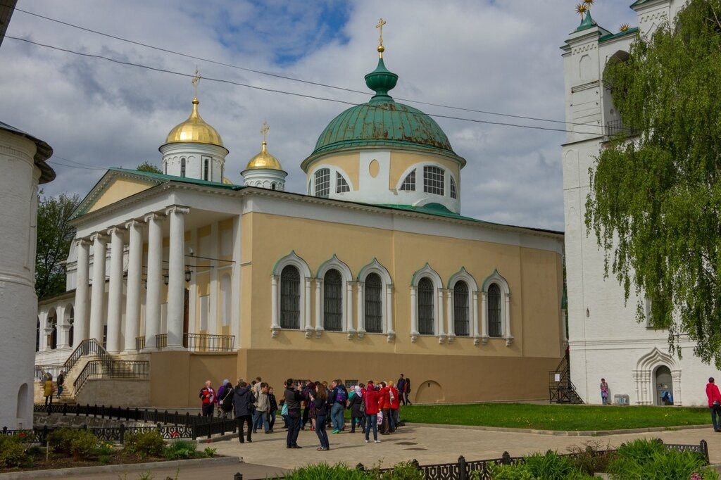 Церковь Ярославских чудотворцев, Спасо-Преображенский монастырь, Ярославль
