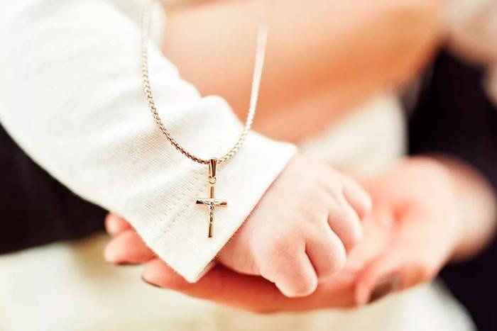Может ли некрещеный ребенок носить крестик