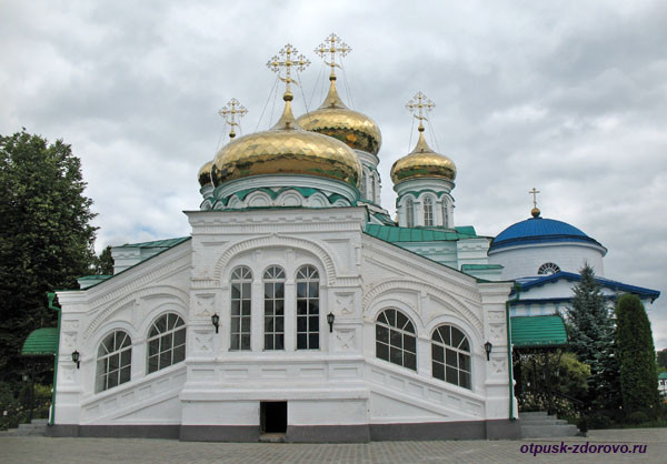 Троицкий собор, Раифский монастырь, Казань