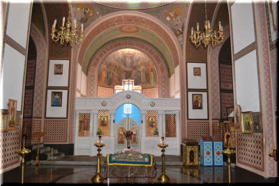 Фотография алтаря Покровской церкви