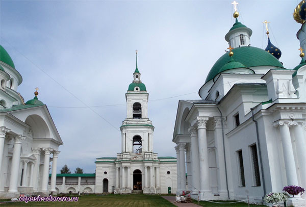 Колокольня Спасо-Яковлевского монастыря, Ростов Великий