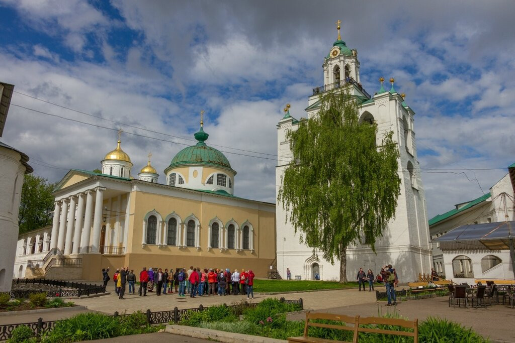 Церковь Чудотворцев и колокольня, Спасо-Преображенский монастырь, Ярославль