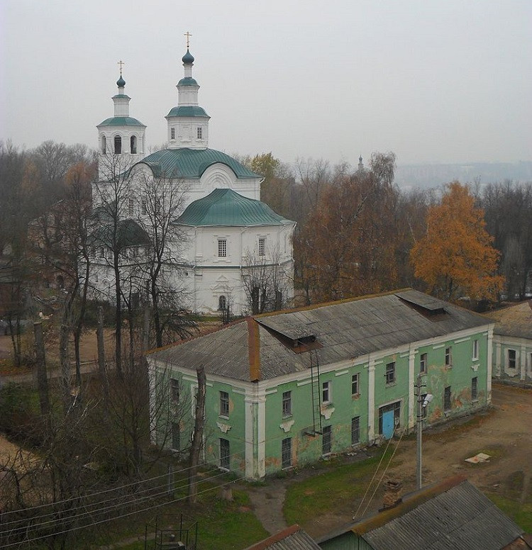 Богородицкий, позже - Спасо-Преображенский Авраамов монастырь в Смоленске. Вид на монастырь с алтарной башни